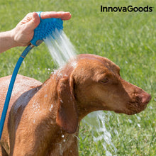 Laden Sie das Bild in den Galerie-Viewer, InnovaGoods Haustierbürste mit Wasserschlauch
